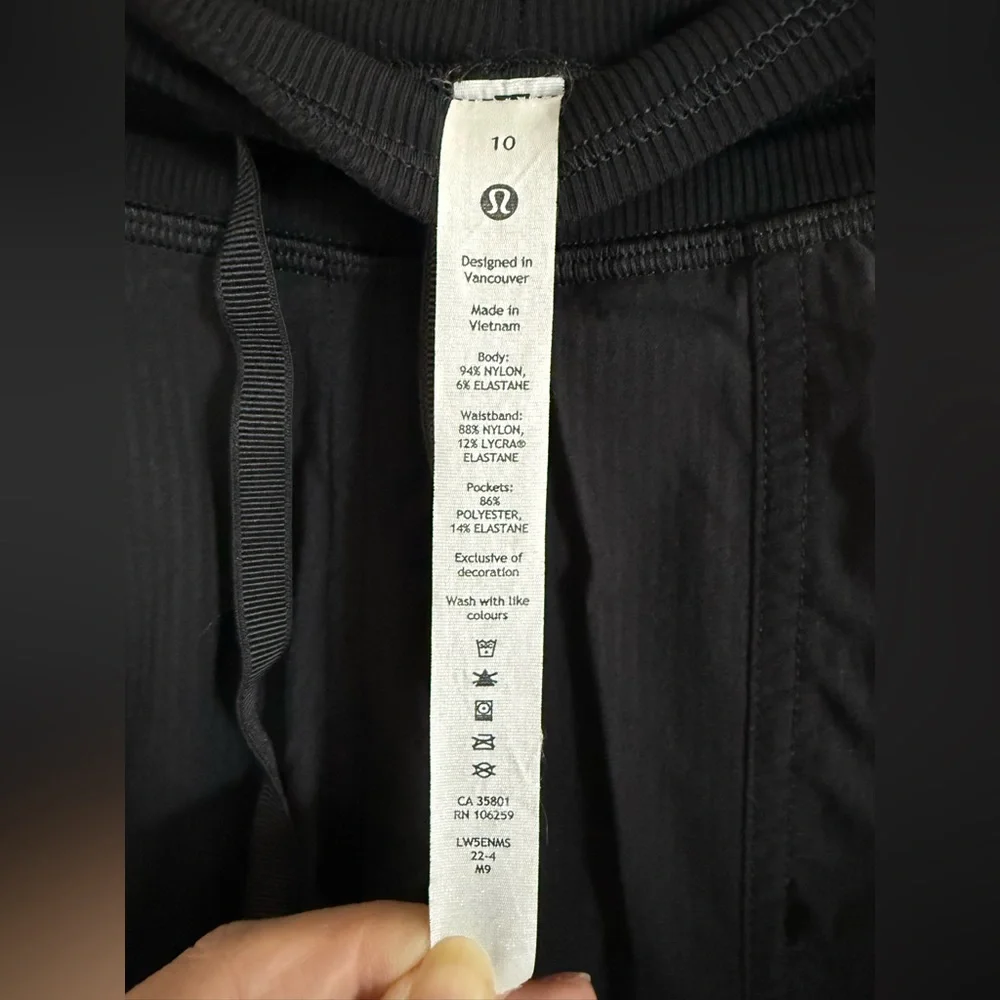 Lululemon Dance Studio Mid-Rise Jogger Size 10